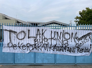 Ratusan Buruh PT Safelock Medical Mogok Kerja, Tuntut Keadilan untuk 10 Rekan yang Di-PHK