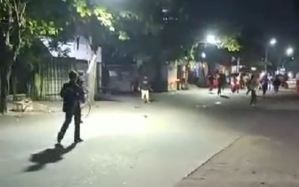 Antar Remaja Saling Bacok di Jalan Peres Semarang, Polisi Buru Pelaku