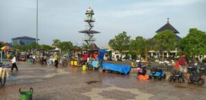 Alun-alun Demak, Tempat Favorit Untuk Ngabuburit