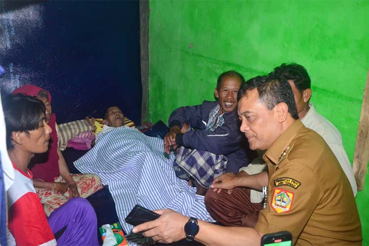 Evakuasi Longsor Situkung Banjarnegara Dipercepat, Gubernur Ahmad Luthfi Minta Waspadai Bencana Susulan