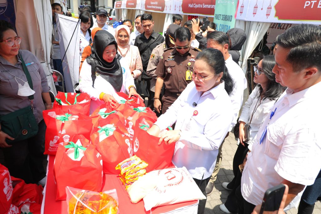 Bazar Ramadan Digelar Serentak di 177 Kelurahan, Pemkot Semarang Tekan Harga Pangan