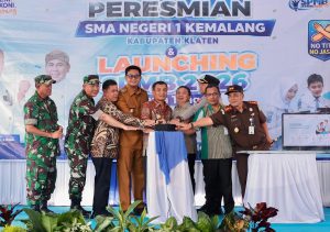 Gubernur Ahmad Luthfi Resmikan SMA Negeri 1 Kemalang, Warga Lereng Merapi Kini Tak Perlu Sekolah Jauh