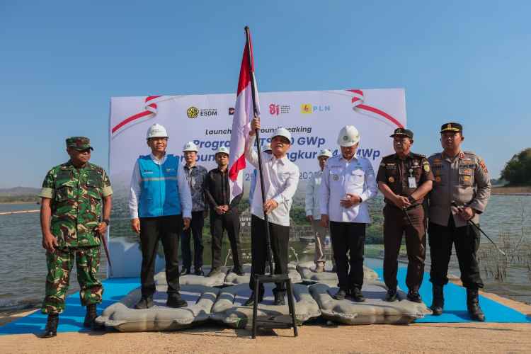PLTS Gajah Mungkur Mulai Dibangun